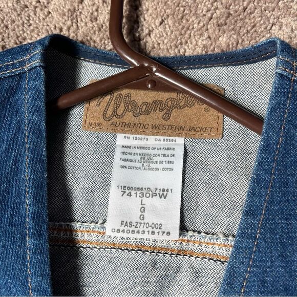 Vintage Wrangler Men's Large Denim Vest - Picture 4 of 8